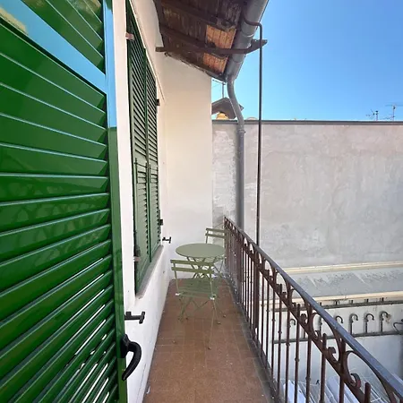 Small 3-room Monaco *