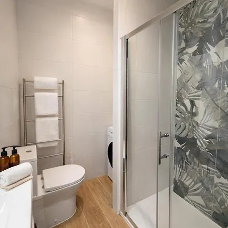 Small 3-room Monaco *